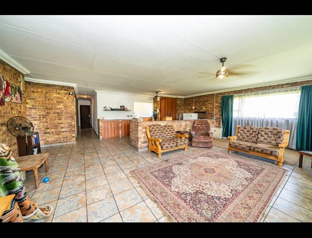 40,442M² FARM FOR SALE IN WITHOK ESTATE